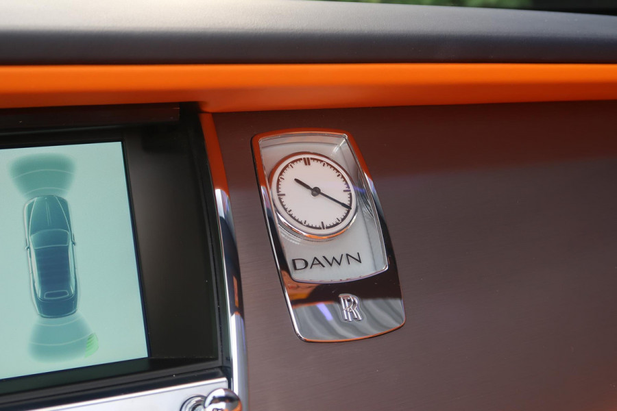 Rolls-Royce Dawn 6.6 V12 GERESERVEERD