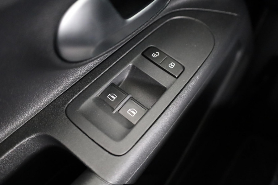 Volkswagen up! 1.0 65 pk | Verlengde garantie | Navigatie via App | Autom. airco | Cruise control | Partkeersensoren achter | Achteruitrijcamera |