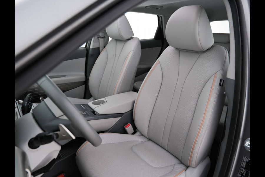 Hyundai NEXO FCEV Plus Pack [ HYDROGENIUM ] (INCL-BTW) (WATERSTOF) *PANO | NAPPA-FULL-LEATHER | NAVI-FULLMAP | ADAPT.CRUISE |  FULL-LED | KEYLESS | DAB |  KRELL-AUDIO | DIGI-WIDESCREEN-COCKPIT | SURROUND-VIEW | SHIFT-PADDLES | COMFORT.