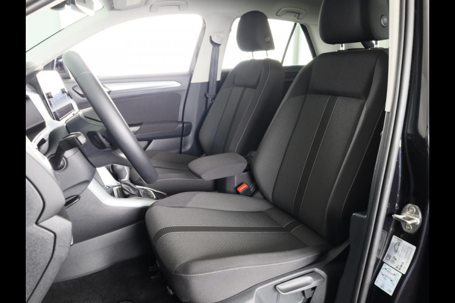 Volkswagen T-Roc 1.5 TSI Life Edition 150 pk Automaat (DSG) | Verlengde garantie | Navigatie via App | Parkeersensoren (Park assist) | Achteruitrijcamera | Adaptieve cruise control | Dodehoek detectie |