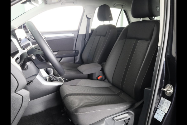 Volkswagen T-Roc 1.5 TSI Life Edition 150 pk Automaat (DSG) | Verlengde garantie | Navigatie via App | Parkeersensoren (Park assist) | Achteruitrijcamera | Adaptieve cruise control | Dodehoek detectie |