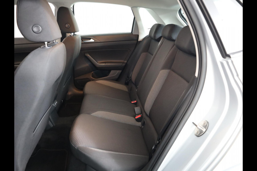 Volkswagen Polo 1.0 TSI Life 95 pk | Verlengde garantie | Navigatie via App | Adaptieve cruise control | LED koplampen | Apple Carplay/Android Auto |