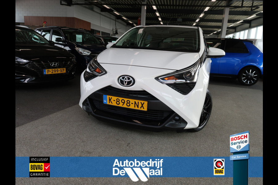 Toyota Aygo 1.0 VVT-i X-Play 5-drs. CAMERA/CARPLAY/LIMITER/15INCH