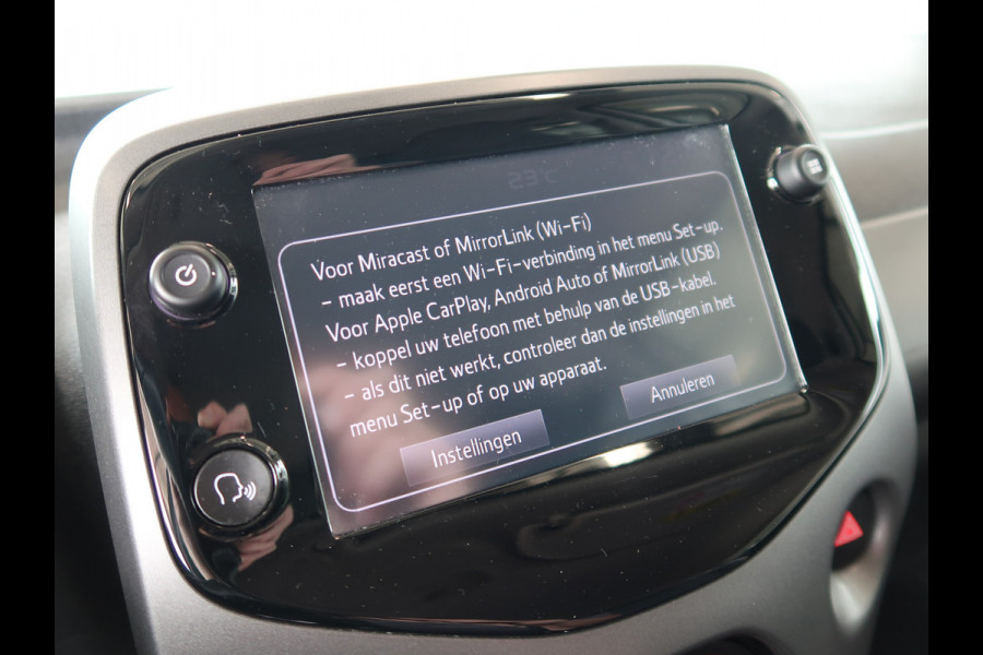 Toyota Aygo 1.0 VVT-i X-Play 5-drs. CAMERA/CARPLAY/LIMITER/15INCH