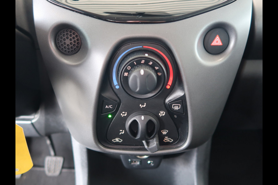 Toyota Aygo 1.0 VVT-i X-Play 5-drs. CAMERA/CARPLAY/LIMITER/15INCH