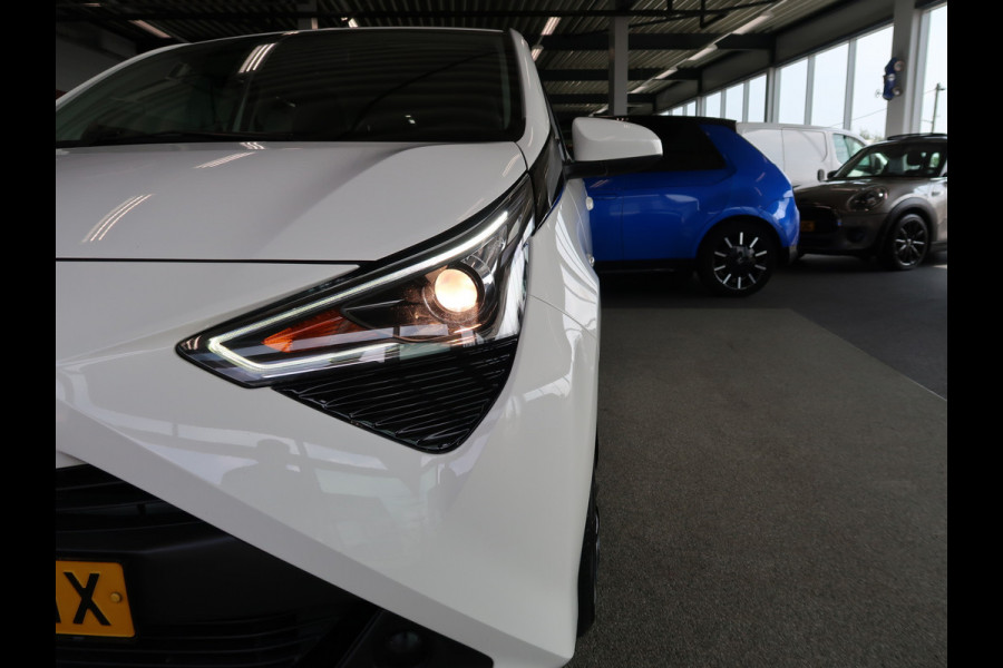 Toyota Aygo 1.0 VVT-i X-Play 5-drs. CAMERA/CARPLAY/LIMITER/15INCH