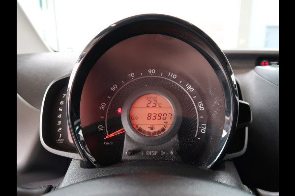 Toyota Aygo 1.0 VVT-i X-Play 5-drs. CAMERA/CARPLAY/LIMITER/15INCH