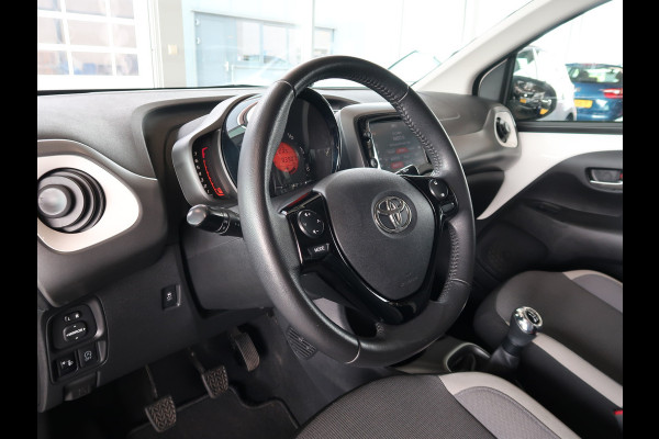 Toyota Aygo 1.0 VVT-i X-Play 5-drs. CAMERA/CARPLAY/LIMITER/15INCH