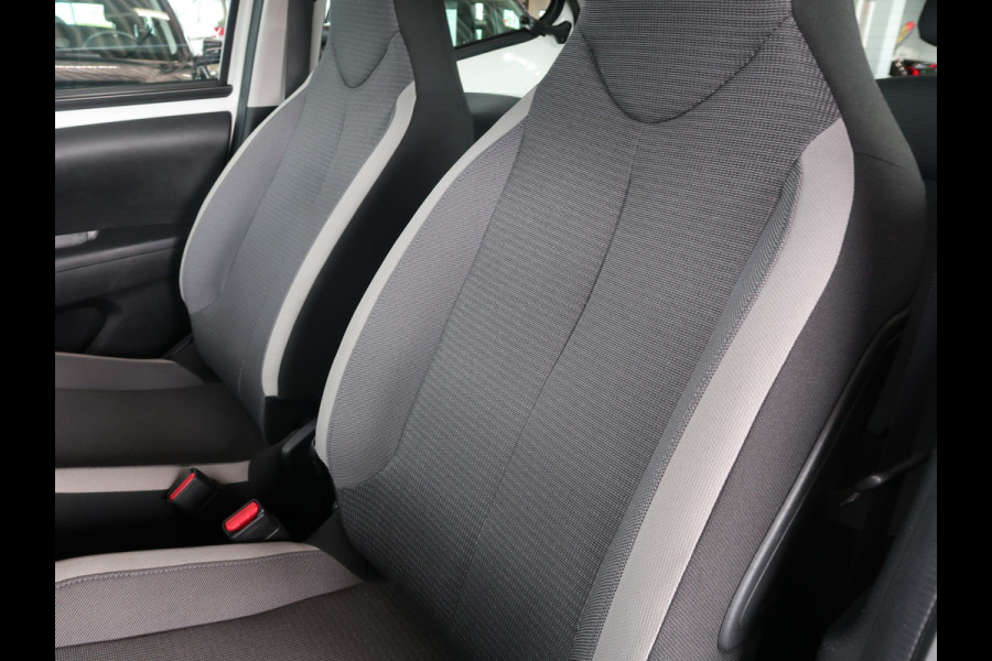 Toyota Aygo 1.0 VVT-i X-Play 5-drs. CAMERA/CARPLAY/LIMITER/15INCH