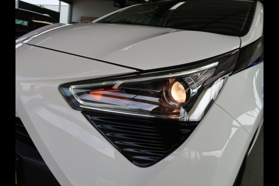 Toyota Aygo 1.0 VVT-i X-Play 5-drs. CAMERA/CARPLAY/LIMITER/15INCH