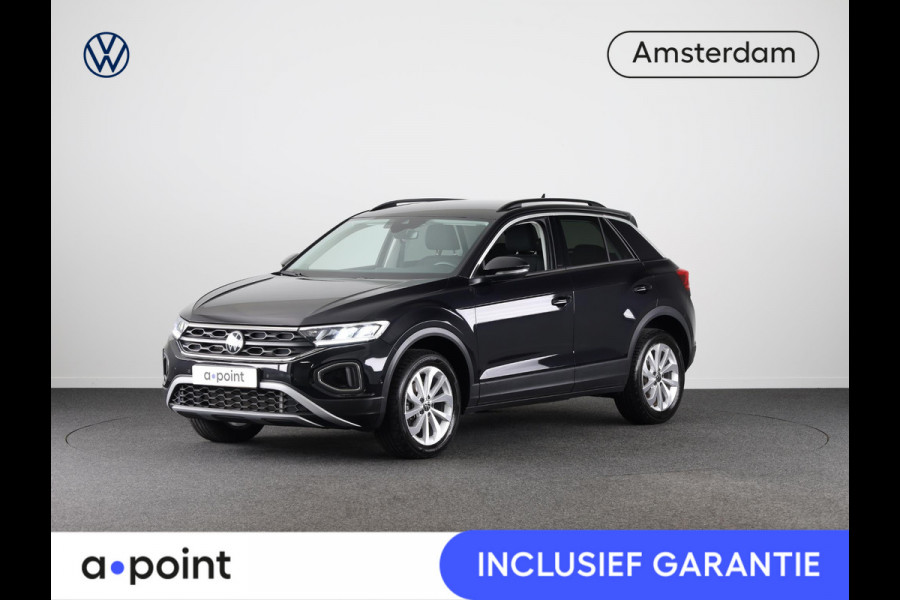 Volkswagen T-Roc 1.5 TSI Life Edition 150 pk Automaat (DSG) | Verlengde garantie | Navigatie via App | Parkeersensoren (Park assist) | Achteruitrijcamera | Adaptieve cruise control | Dodehoek detectie |