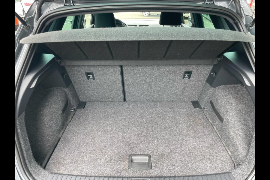 Seat Arona 1.0 TSI Xcellence Business Intense FR
