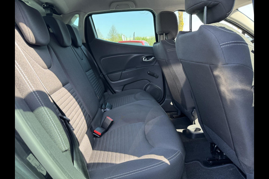 Renault Clio 0.9 TCe Limited 2e Eigenaar,Navi,Airco,Cruise,LM Velgen,PDC Achter,Dealer Onderhouden,N.A.P,APK Tot 01-2026