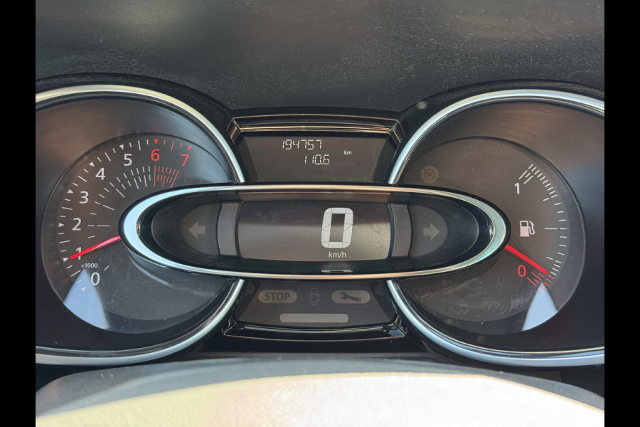 Renault Clio 0.9 TCe Limited 2e Eigenaar,Navi,Airco,Cruise,LM Velgen,PDC Achter,Dealer Onderhouden,N.A.P,APK Tot 01-2026