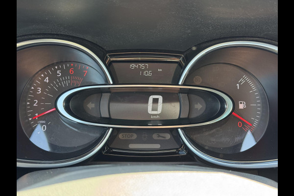 Renault Clio 0.9 TCe Limited 2e Eigenaar,Navi,Airco,Cruise,LM Velgen,PDC Achter,Dealer Onderhouden,N.A.P,APK Tot 01-2026