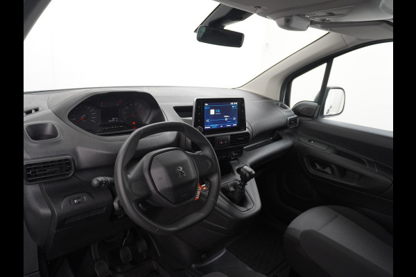 Peugeot Partner 1.5HDI 102PK Apple Android Carplay Navi Airco Cruise Control Pdc DAB Bluetooth Carkit Premium Schuifdeur Achterdeuren met ruit Connected Electr.ramen en Spiegels CV-Afstandbediend Euro 6 1.500kg trekvermogen! 250NM