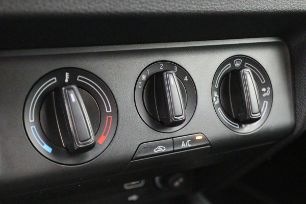 Škoda Fabia Combi 1.0 TSI Ambition Apple Carplay, LED, Airco, Cruise, PDC, Trekhaak
