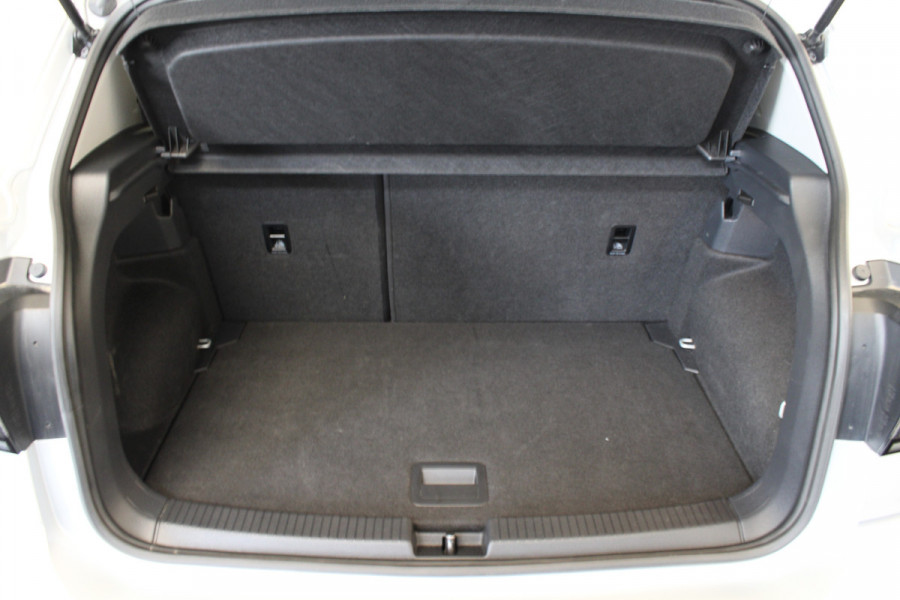 Volkswagen T-Cross 1.0 TSI Life Edition *Koningsdag geopend*