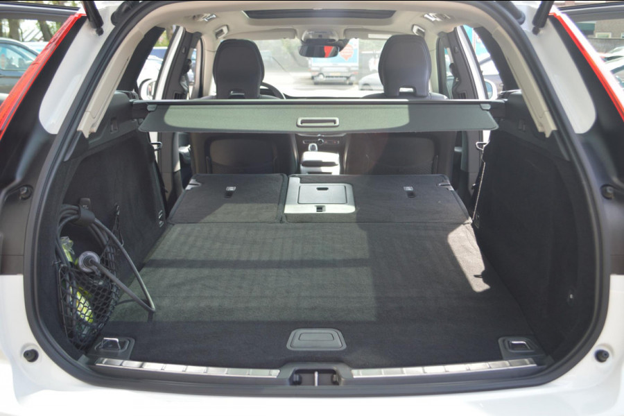 Volvo XC60 2.0 Recharge T8 AWD Inscription | Panoramadak | Trekhaak