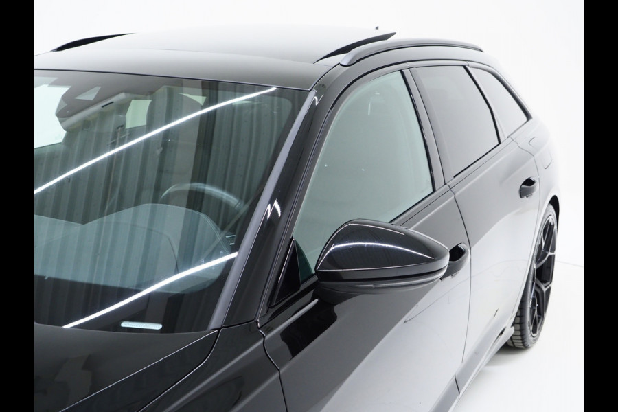 Audi A6 Avant 55 TFSI e quattro Competition Black | Panoramadak | B&O | Keyless | Adaptive Cruise | Camera | Carplay