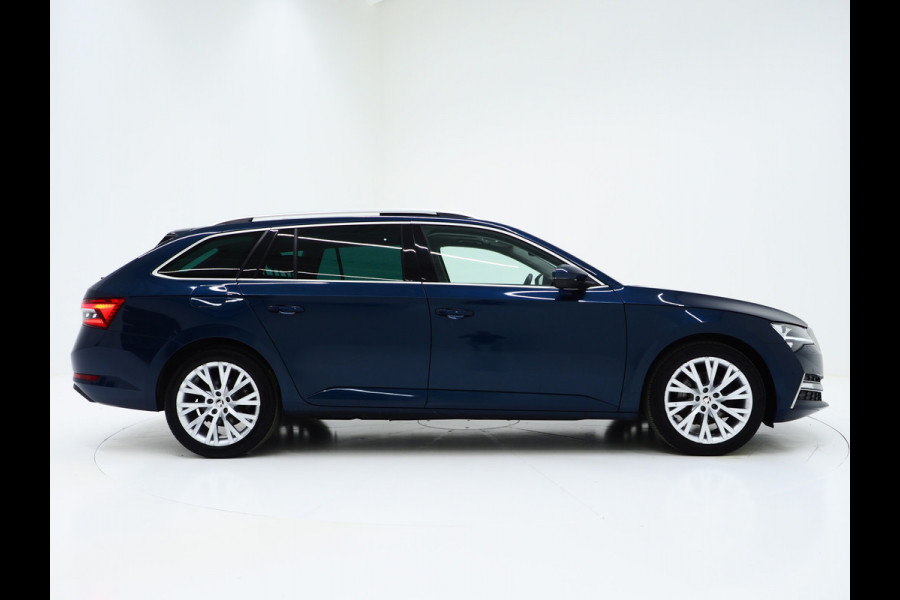 Škoda Superb Combi 1.4 TSI iV 218PK | Panoramadak | Keyless | Adaptive Cruise | Camera | Trekhaak