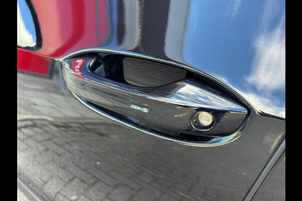 Volkswagen Golf 2.0 TSI GTI Panorama/Keyless