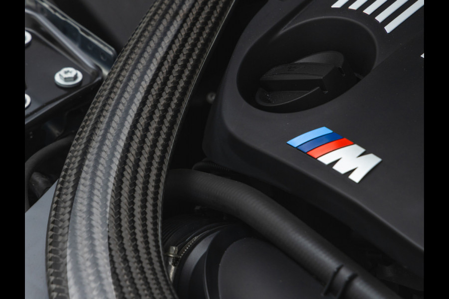 BMW 4 Serie Coupé M4 Competition - Individual "Stratus Grey" - Carbon Brakes