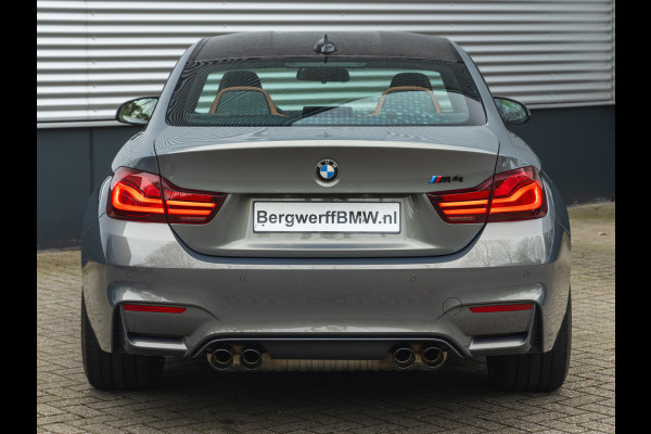 BMW 4 Serie Coupé M4 Competition - Individual "Stratus Grey" - Carbon Brakes