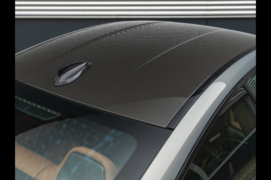 BMW 4 Serie Coupé M4 Competition - Individual "Stratus Grey" - Carbon Brakes