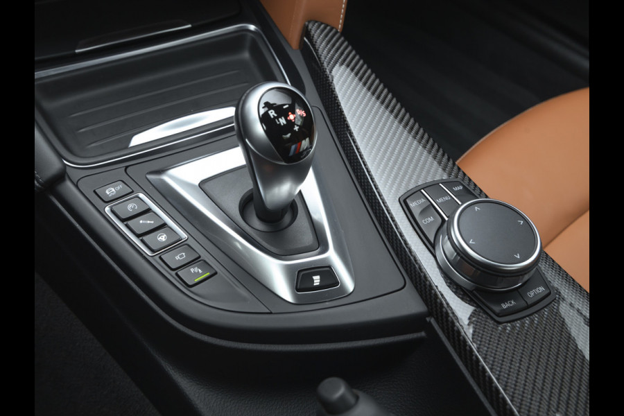 BMW 4 Serie Coupé M4 Competition - Individual "Stratus Grey" - Carbon Brakes