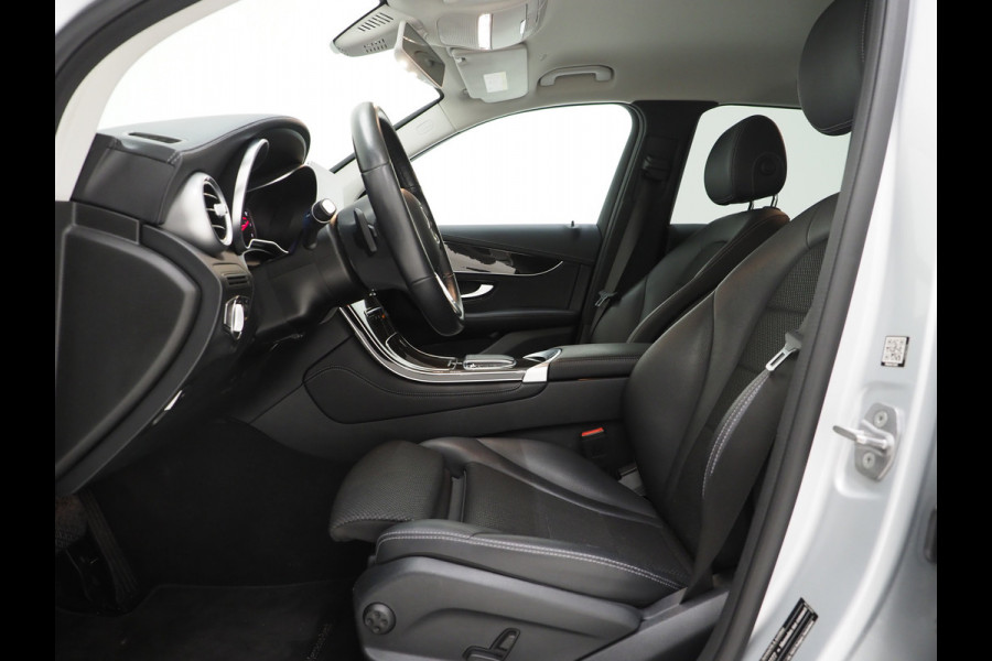 Mercedes-Benz GLC 300e 4MATIC Night Black | Virtual | Camera | DAB | LED | Climate