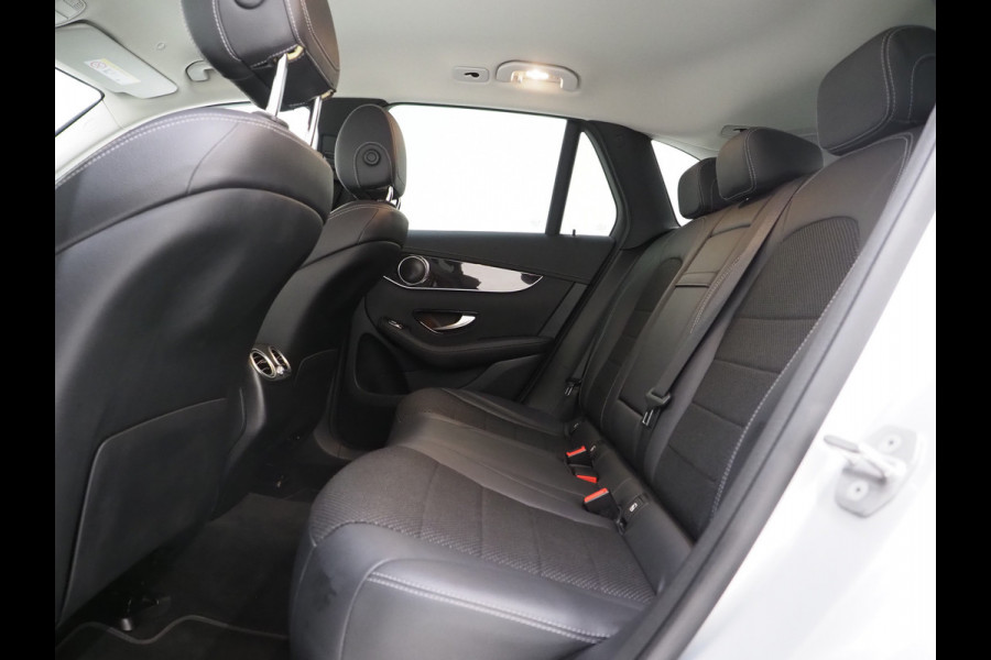 Mercedes-Benz GLC 300e 4MATIC Night Black | Virtual | Camera | DAB | LED | Climate