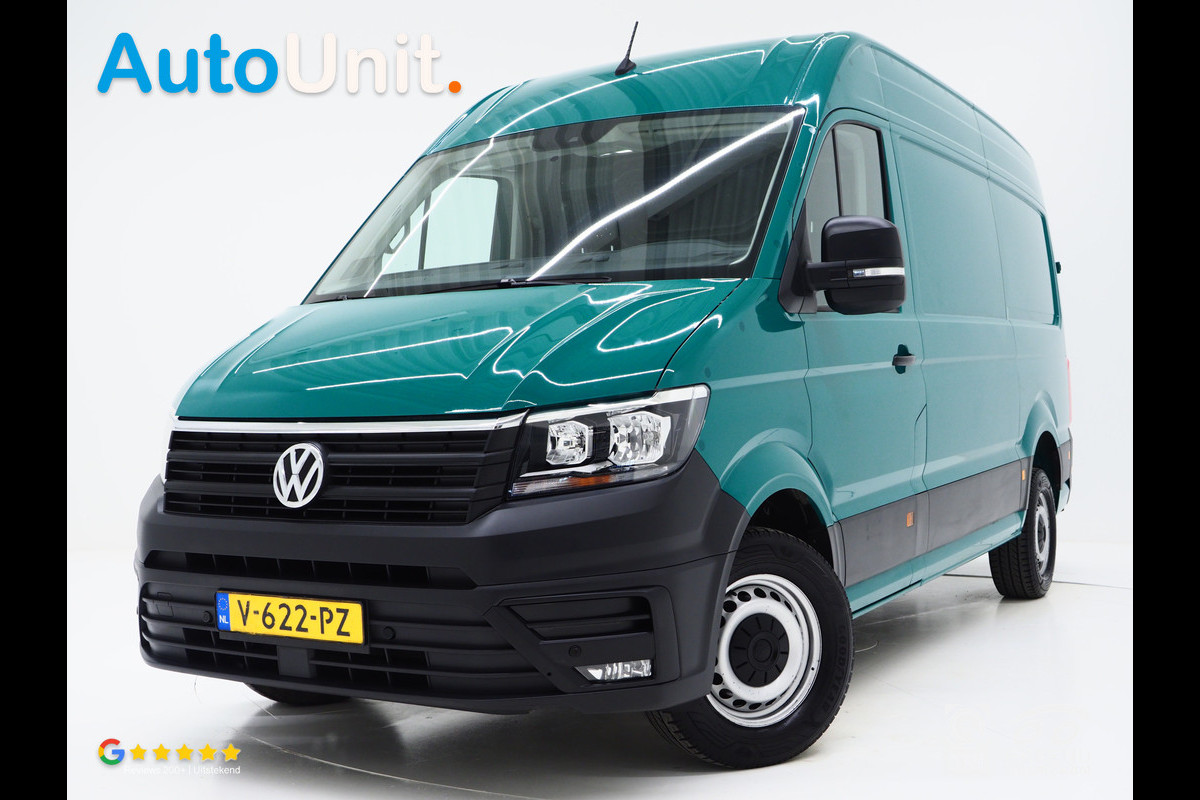 Volkswagen Crafter 35 2.0 TDI L3H3 | Carplay | Gev. Stoel | Cruise | DAB | PDC | Trekhaak Volkswagen Crafter 35 2.0 TDI L3H3 | Carplay | Gev. Stoel | Cruise | DAB | PDC | Trekhaak