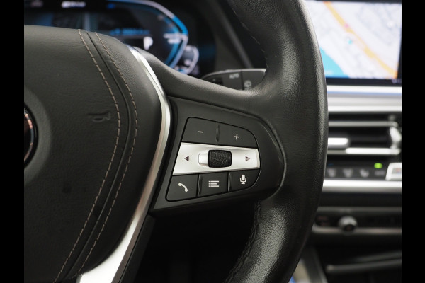 BMW X5 xDrive45e High Executive | Panoramadak | Luchtvering | Adaptive Cruise | Keyless | Camera