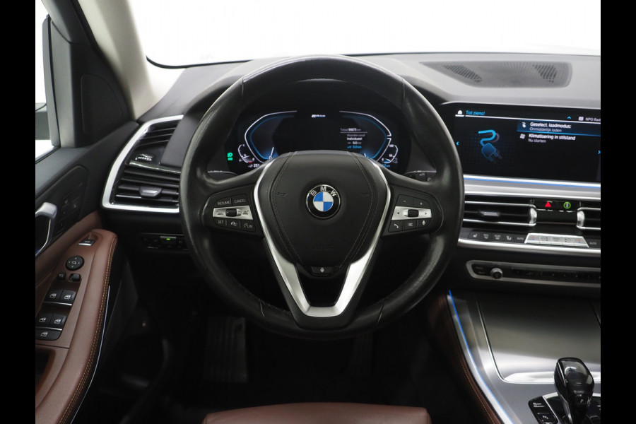 BMW X5 xDrive45e High Executive | Panoramadak | Luchtvering | Adaptive Cruise | Keyless | Camera
