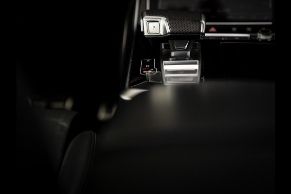 Audi RS Q8 Quattro | Akrapovic | B&O | Stoelventilatie | Pano-dak | Massage | Head-up | Adapt. cruise