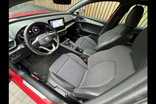 Seat Leon 1.5 TSI FR Launch Edition | LED | Stoelverwarming | Navigatiesysteem | Adaptive cruise control | Apple CarPlay | 18 inch lichtme