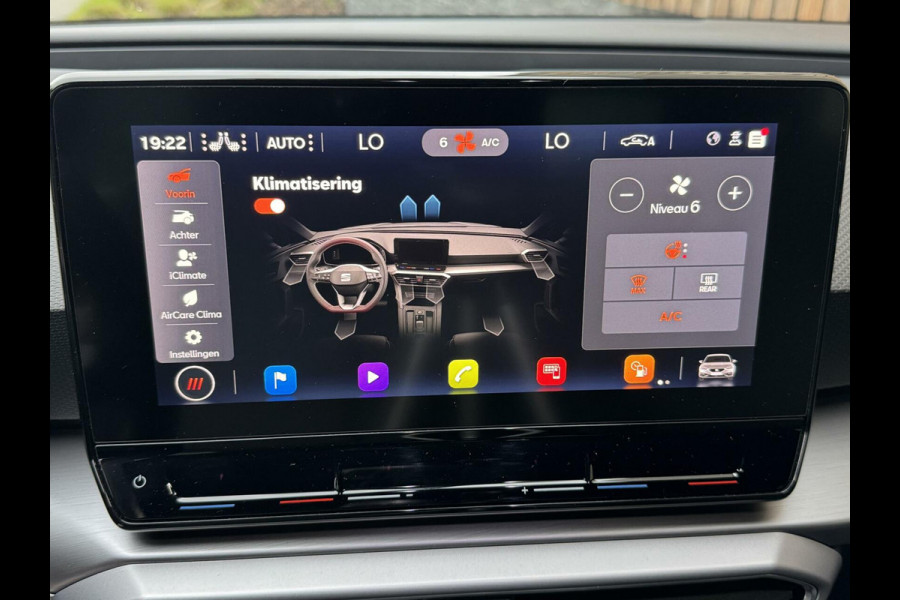 Seat Leon 1.5 TSI FR Launch Edition | LED | Stoelverwarming | Navigatiesysteem | Adaptive cruise control | Apple CarPlay | 18 inch lichtme