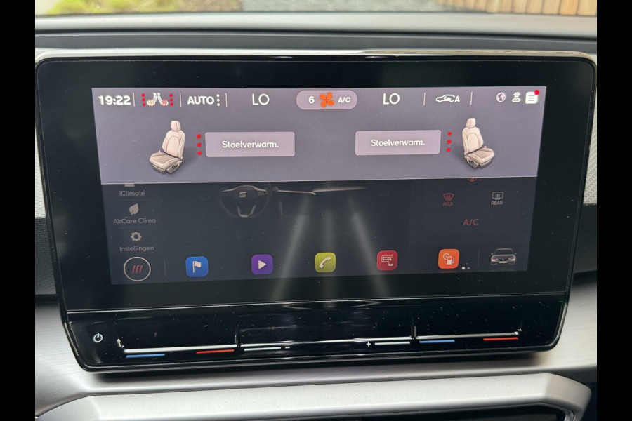 Seat Leon 1.5 TSI FR Launch Edition | LED | Stoelverwarming | Navigatiesysteem | Adaptive cruise control | Apple CarPlay | 18 inch lichtme