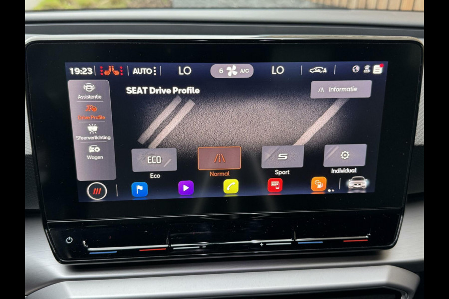 Seat Leon 1.5 TSI FR Launch Edition | LED | Stoelverwarming | Navigatiesysteem | Adaptive cruise control | Apple CarPlay | 18 inch lichtme