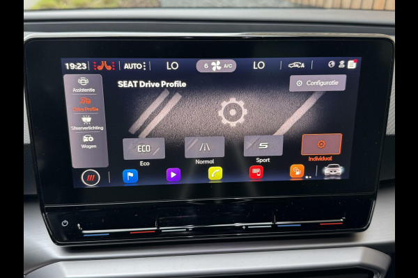 Seat Leon 1.5 TSI FR Launch Edition | LED | Stoelverwarming | Navigatiesysteem | Adaptive cruise control | Apple CarPlay | 18 inch lichtme