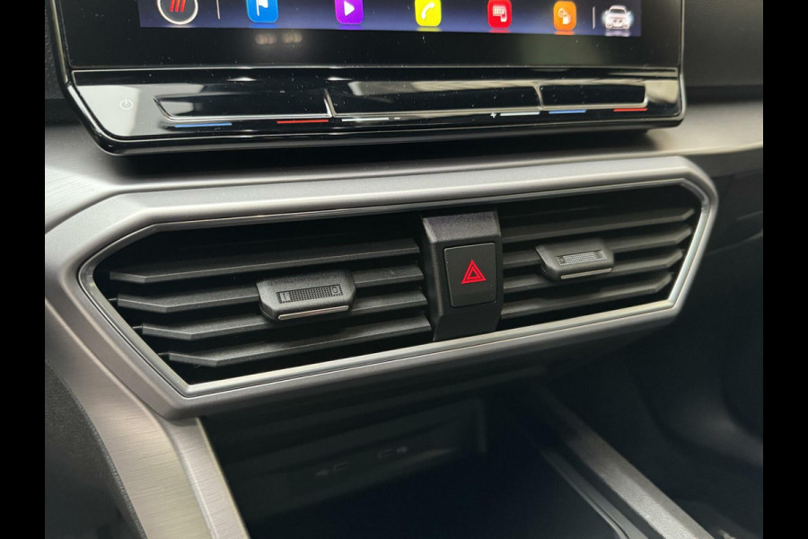 Seat Leon 1.5 TSI FR Launch Edition | LED | Stoelverwarming | Navigatiesysteem | Adaptive cruise control | Apple CarPlay | 18 inch lichtme