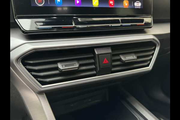 Seat Leon 1.5 TSI FR Launch Edition | LED | Stoelverwarming | Navigatiesysteem | Adaptive cruise control | Apple CarPlay | 18 inch lichtme