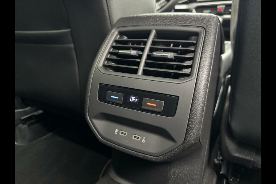 Seat Leon 1.5 TSI FR Launch Edition | LED | Stoelverwarming | Navigatiesysteem | Adaptive cruise control | Apple CarPlay | 18 inch lichtme