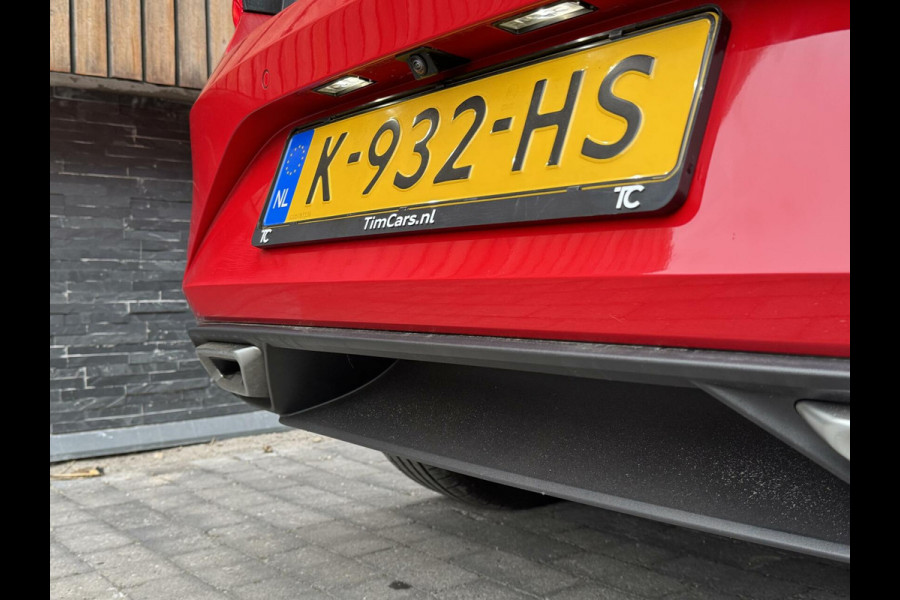 Seat Leon 1.5 TSI FR Launch Edition | LED | Stoelverwarming | Navigatiesysteem | Adaptive cruise control | Apple CarPlay | 18 inch lichtme