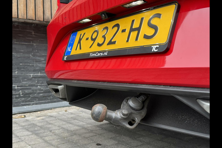 Seat Leon 1.5 TSI FR Launch Edition | LED | Stoelverwarming | Navigatiesysteem | Adaptive cruise control | Apple CarPlay | 18 inch lichtme