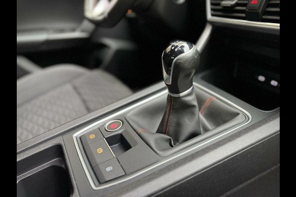 Seat Leon 1.5 TSI FR Launch Edition | LED | Stoelverwarming | Navigatiesysteem | Adaptive cruise control | Apple CarPlay | 18 inch lichtme