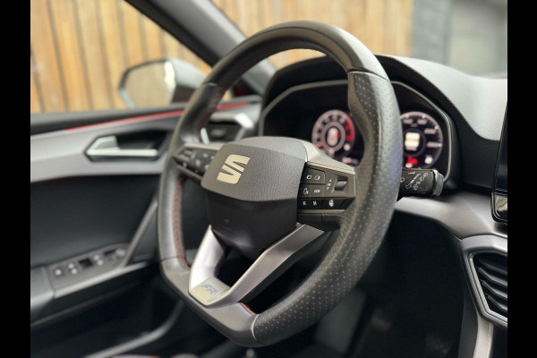 Seat Leon 1.5 TSI FR Launch Edition | LED | Stoelverwarming | Navigatiesysteem | Adaptive cruise control | Apple CarPlay | 18 inch lichtme
