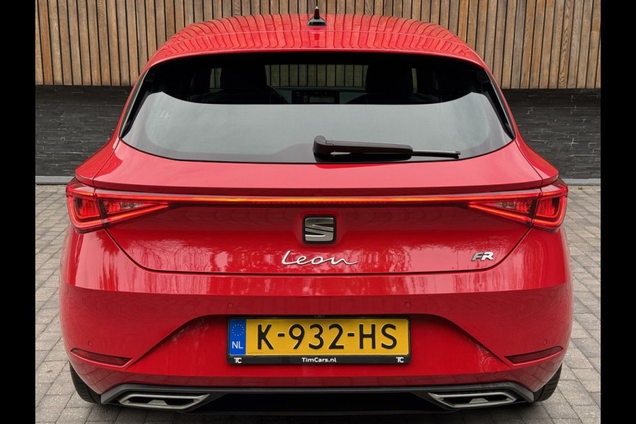 Seat Leon 1.5 TSI FR Launch Edition | LED | Stoelverwarming | Navigatiesysteem | Adaptive cruise control | Apple CarPlay | 18 inch lichtme