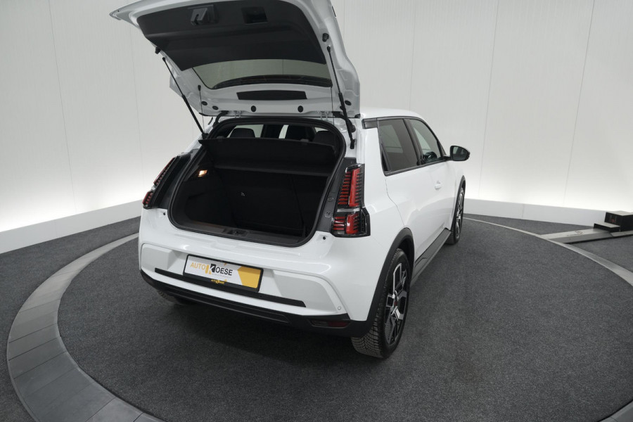 Renault 5 Comfort Range Techno 52 kWh | Camera | Adaptieve Cruise Control | Pack Winter | Apple CarPlay